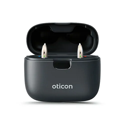 Наушники Oticon в кейсе.